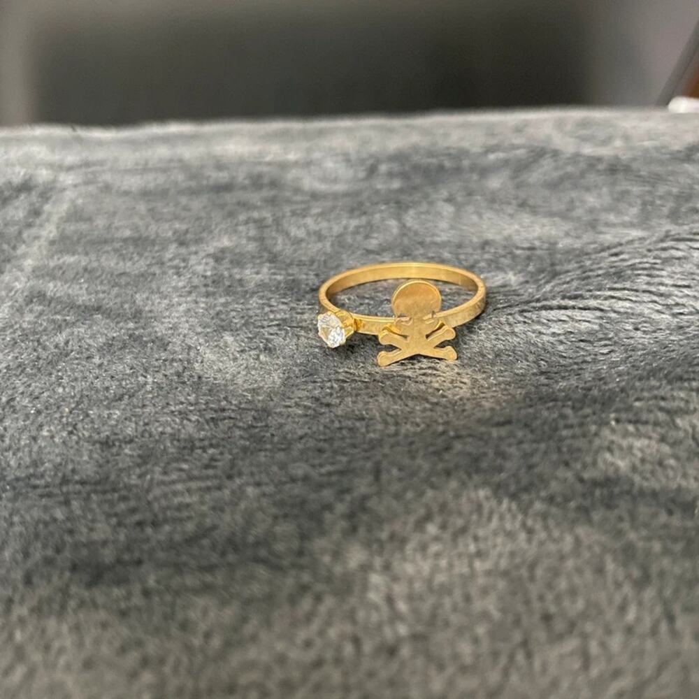 Women's Vintage Skull and Gemstone Ring Size 8.75